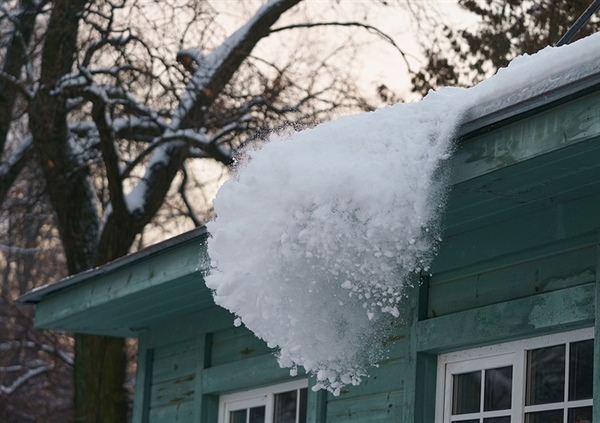 Why Professional Ice Dam Removal Matters for Minnesota Homeowners