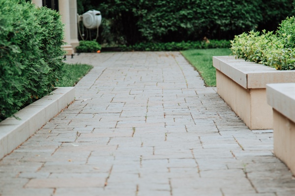 How Often Should Pavers Be Resealed in Minneapolis? Expert Tips for Longevity